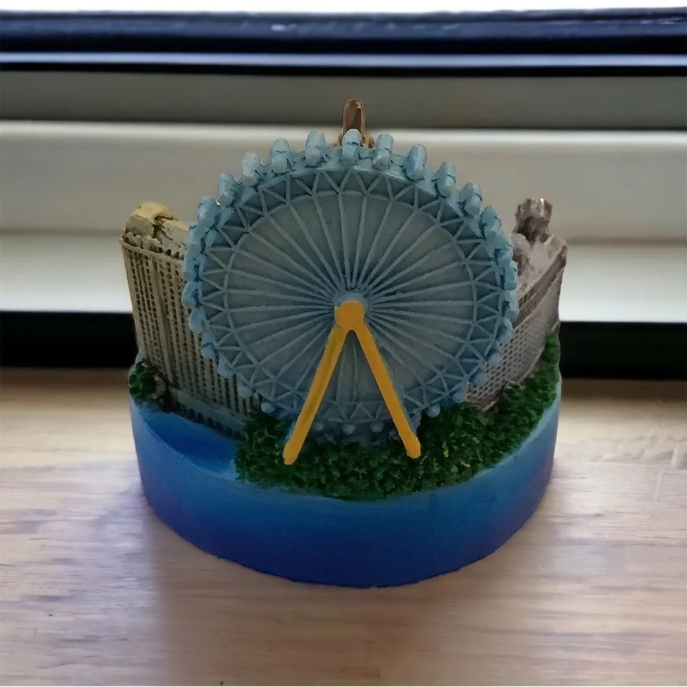 Las Vegas ~ Snow Globe